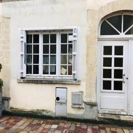 Au Coeur Du Vieux Bayeux, Logement De Charme Apartman Kültér fotó